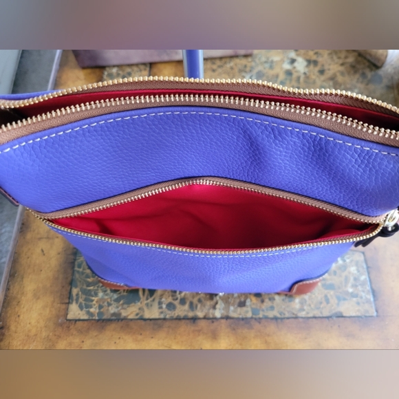Dooney & Bourke Leather crossbody bag Purple - Picture 7 of 13